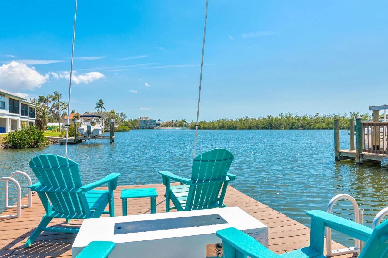 Latitude 26 Waterfront Boutique Resort - Бонита Спрингс Екстериор снимка