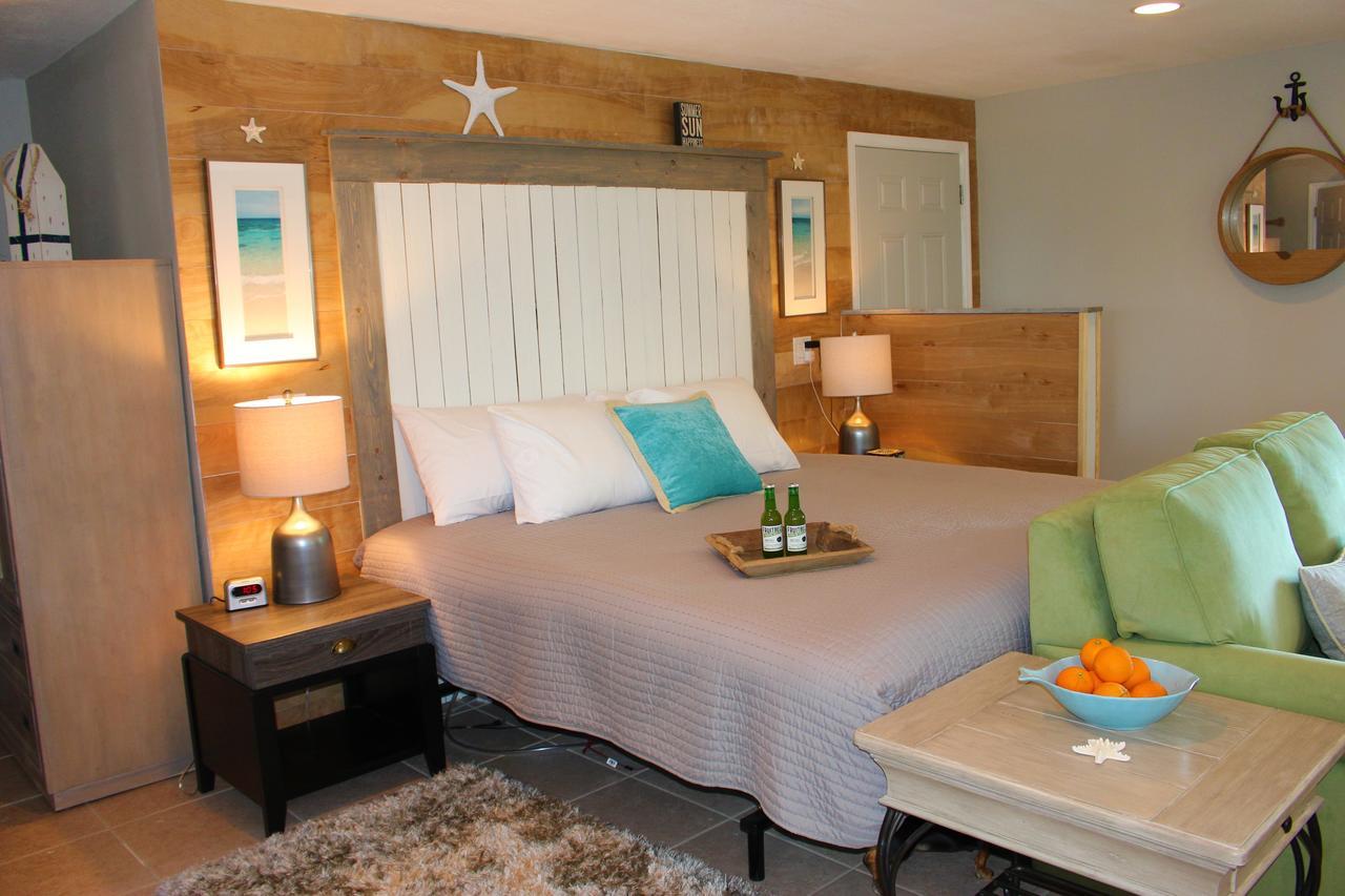 Latitude 26 Waterfront Boutique Resort - Бонита Спрингс Екстериор снимка